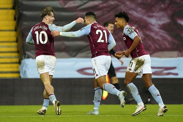 芒特传射建功当选最佳，曼联4比1大胜狼队