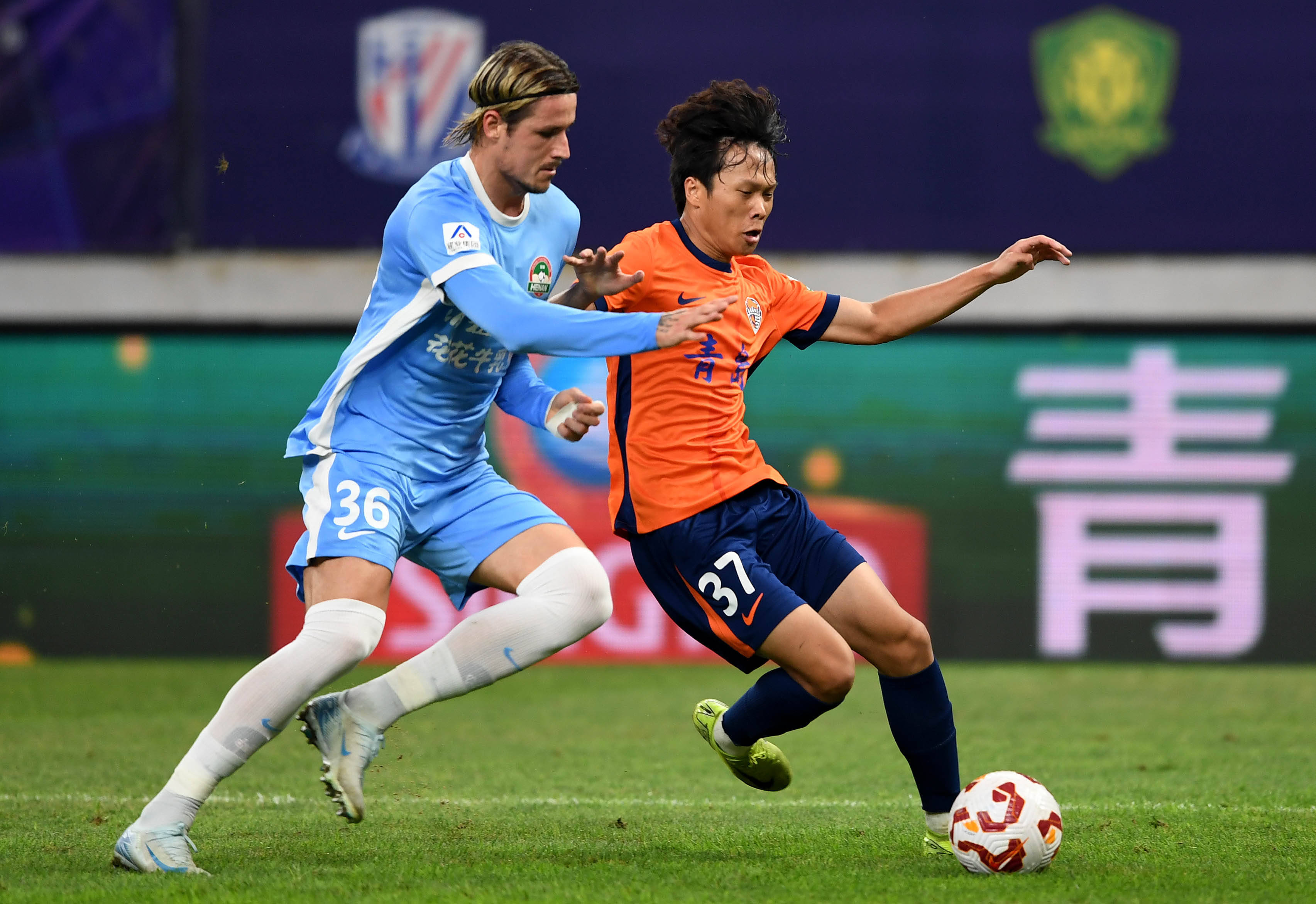 上海主帅战术布置引赞赏