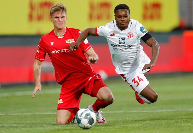 梁民革：希望有一天我也能像孙兴慜一样穿上7号球衣