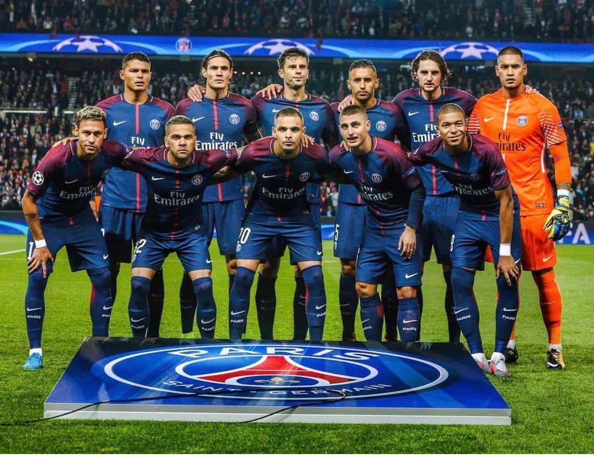 今天是北京时间2025年12月08日星期一,欢迎收看早报！