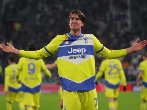 斯科尔斯：梅努正在被阿莫林毁掉，我真是受够了